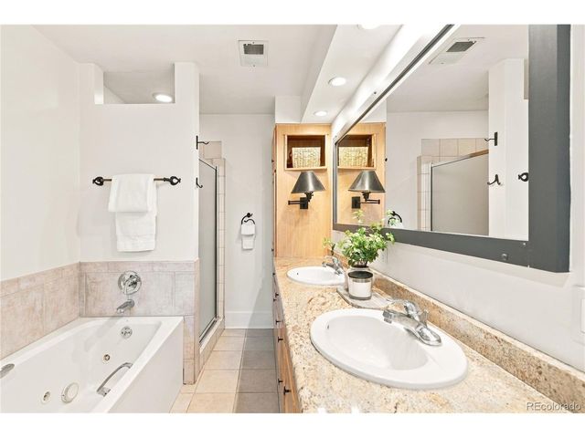 1011 Adams St, Denver, CO 80206