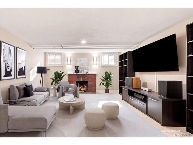 1011 Adams St, Denver, CO 80206