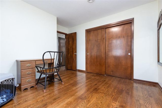1405 NE 72 Street, Gladstone, MO 64118