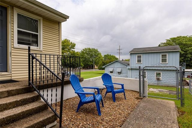 1405 NE 72 Street, Gladstone, MO 64118