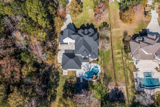 4430 Chateau Creek Way, Spring, TX 77386