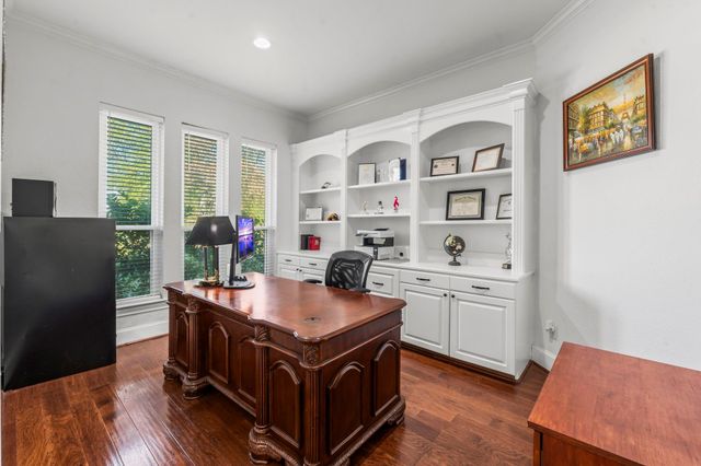 4430 Chateau Creek Way, Spring, TX 77386