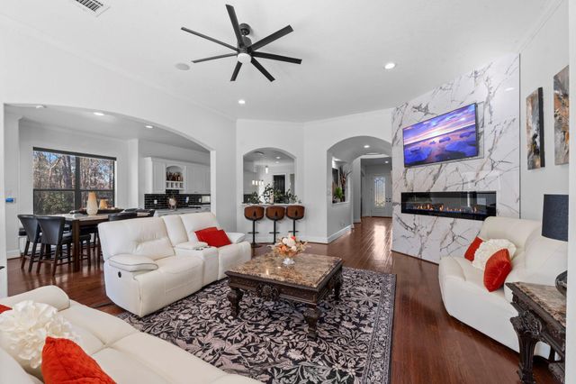 4430 Chateau Creek Way, Spring, TX 77386