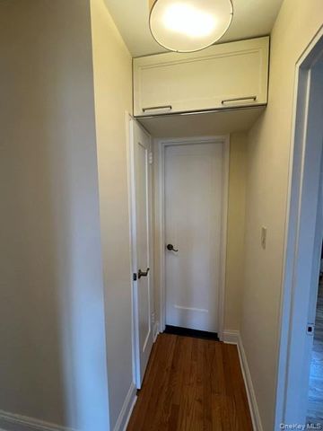 64-74 Saunders Street 4B, Rego Park, NY 11374