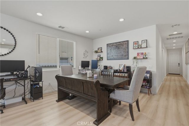 13097 Saratoga, Hesperia, CA 92344