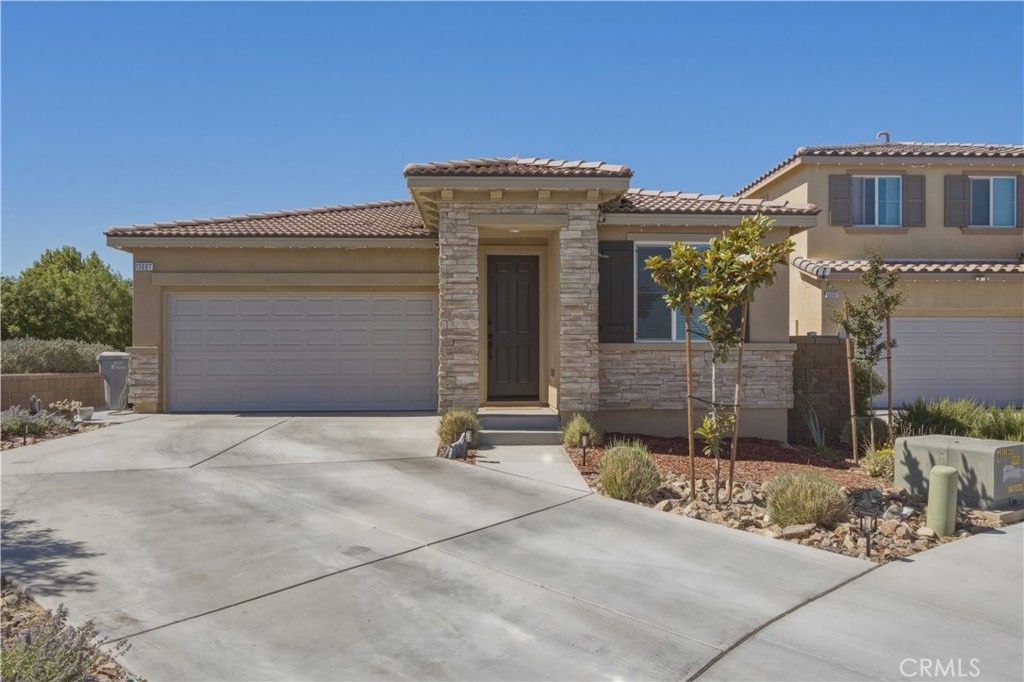 13097 Saratoga, Hesperia, CA 92344