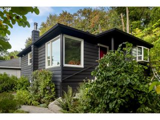 904 Ne 67TH Ave, Portland, OR 97213