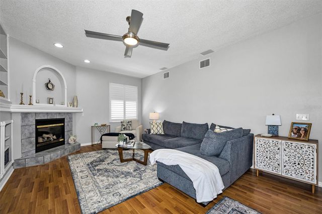 19313 AQUA SPRINGS DRIVE, Lutz, FL 33558