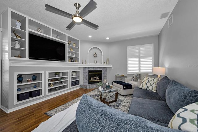 19313 AQUA SPRINGS DRIVE, Lutz, FL 33558