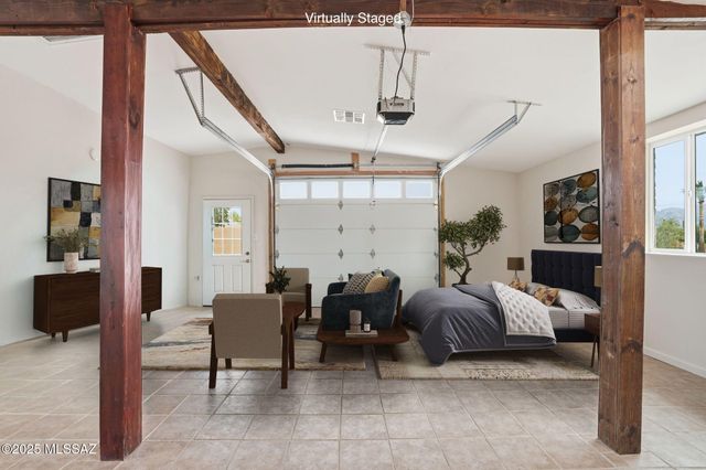 3205 N View Crest Drive, Tucson, AZ 85745