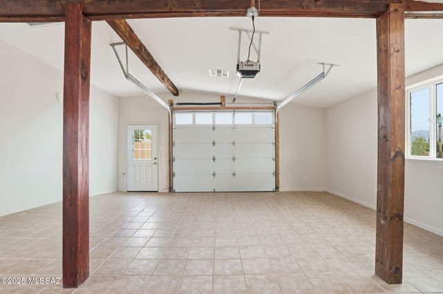 3205 N View Crest Drive, Tucson, AZ 85745