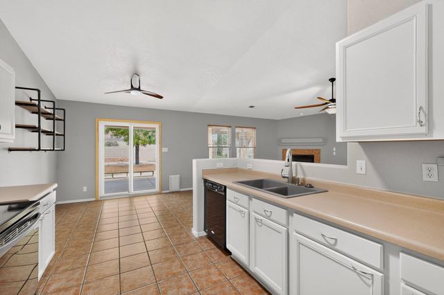 6161 Chaco Canyon Drive NE, Rio Rancho, NM 87144