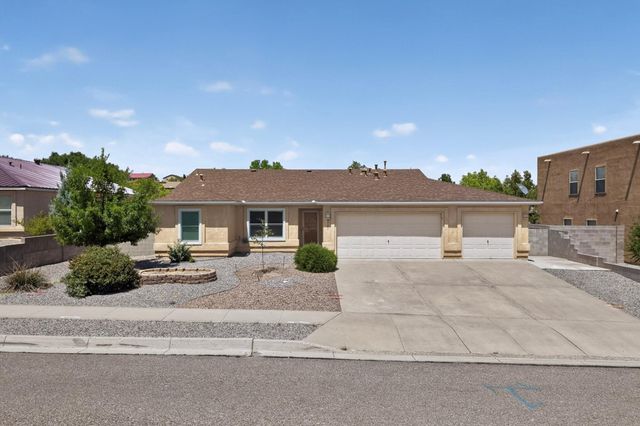6161 Chaco Canyon Drive NE, Rio Rancho, NM 87144