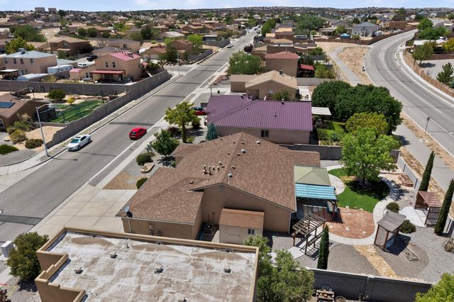6161 Chaco Canyon Drive NE, Rio Rancho, NM 87144