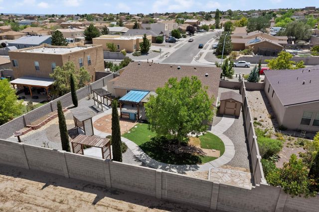 6161 Chaco Canyon Drive NE, Rio Rancho, NM 87144