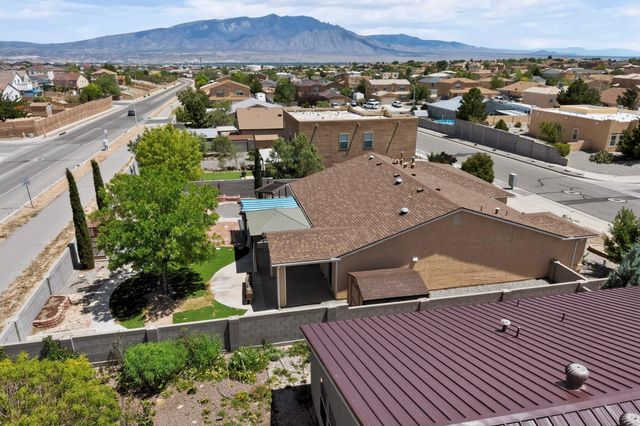 6161 Chaco Canyon Drive NE, Rio Rancho, NM 87144