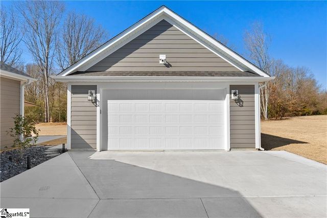 3435 Six Mile Highway, Central, SC 29630