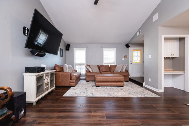 5518 N Locust, North Little Rock, AR 72116