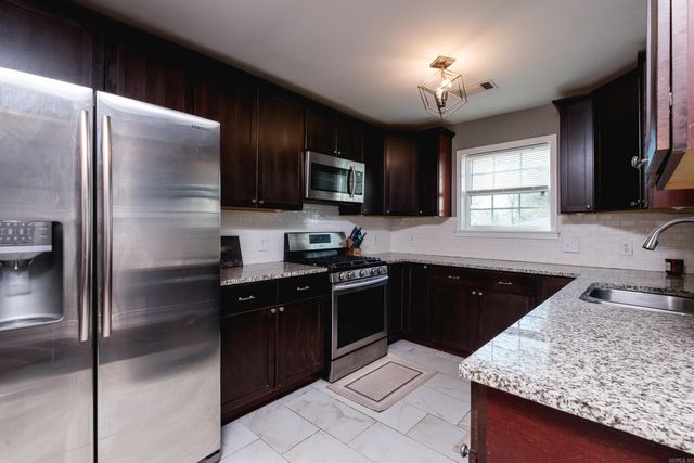 5518 N Locust, North Little Rock, AR 72116