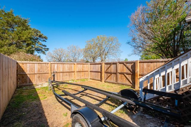 5518 N Locust, North Little Rock, AR 72116