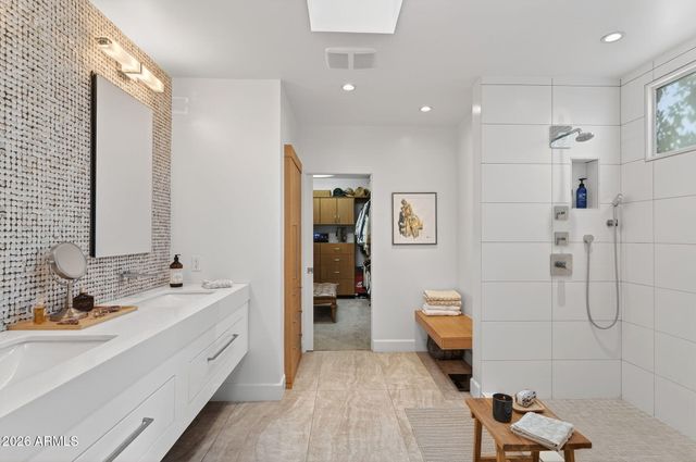 3404 E PIRO Court, Phoenix, AZ 85044