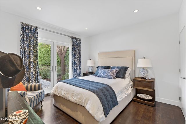 3404 E PIRO Court, Phoenix, AZ 85044