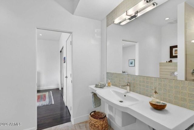 3404 E PIRO Court, Phoenix, AZ 85044