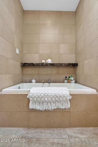 3404 E PIRO Court, Phoenix, AZ 85044