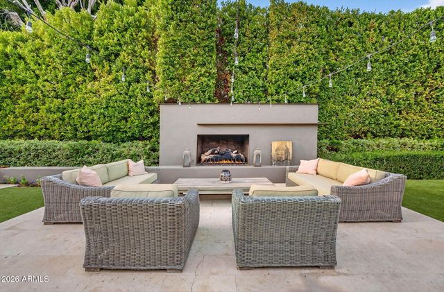 3404 E PIRO Court, Phoenix, AZ 85044