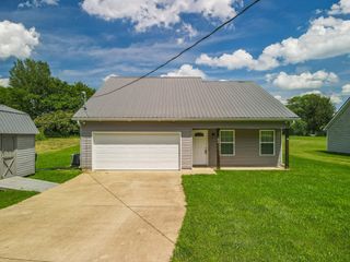 109 Tindell Ln, Columbia, TN 38401