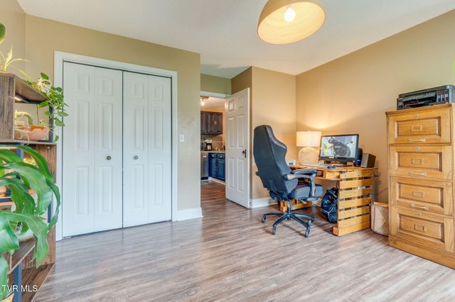 1301 Ambleside Road, Kingsport, TN 37660