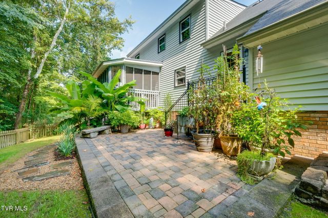1301 Ambleside Road, Kingsport, TN 37660