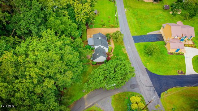 1301 Ambleside Road, Kingsport, TN 37660