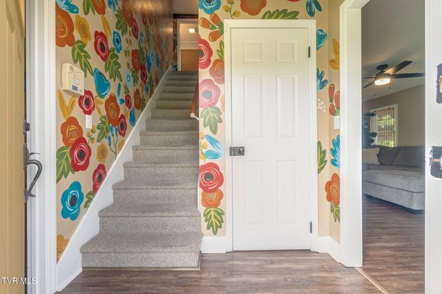1301 Ambleside Road, Kingsport, TN 37660