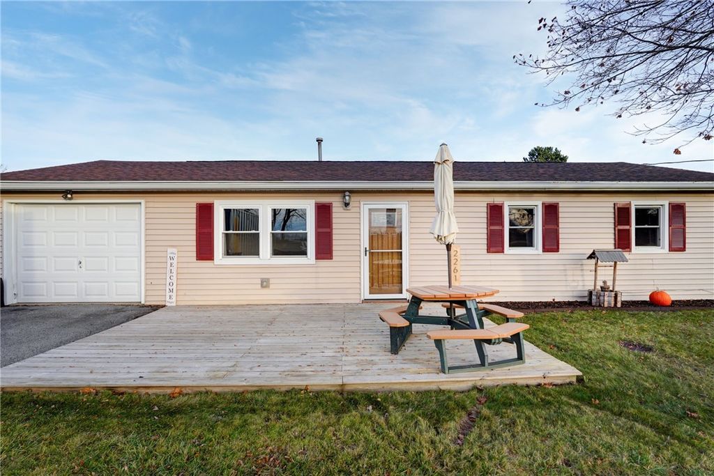 2261 Olmstead Road, West Bloomfield, NY 14469