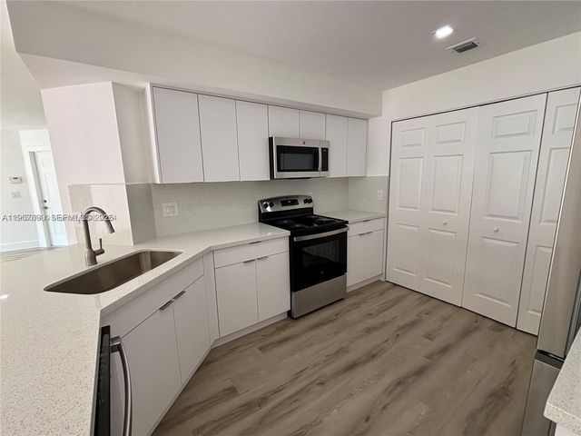 12637 SW 54th St, Miramar, FL 33027