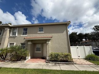12637 SW 54th St, Miramar, FL 33027