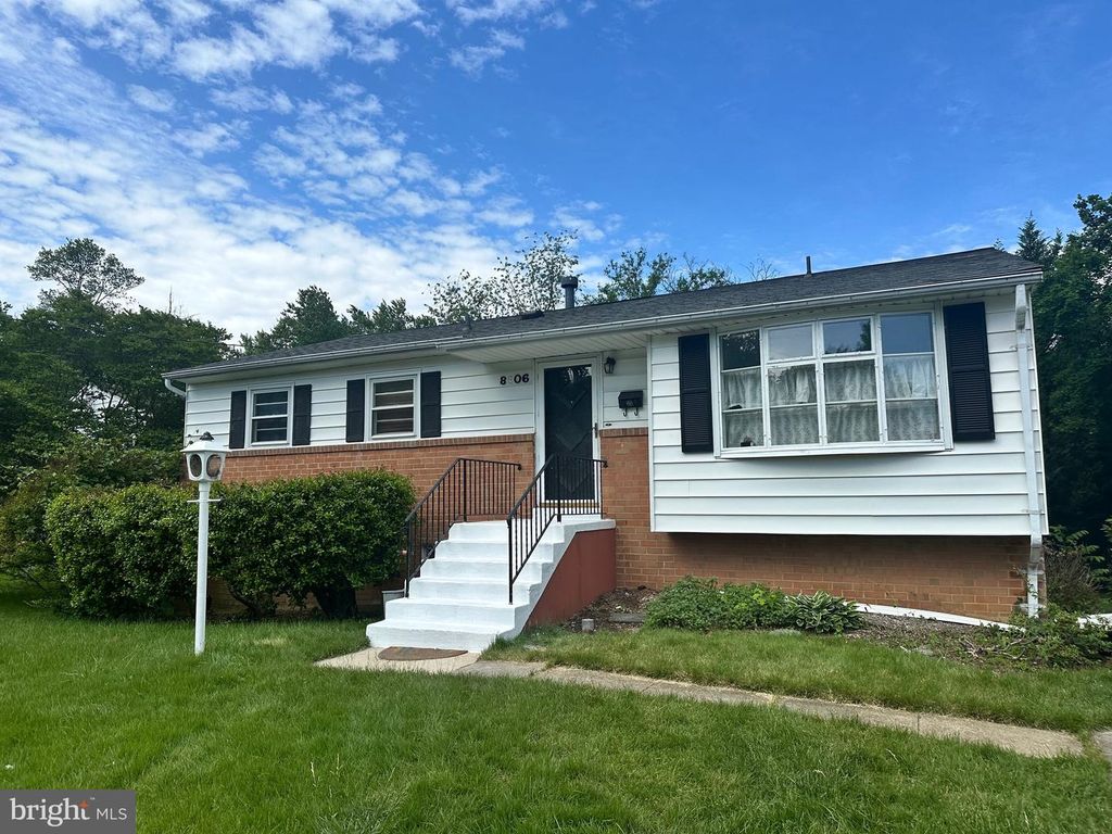 8806 PATRICIA COURT, College Park, MD 20740