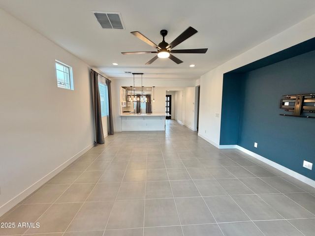 12410 W CASSIA Trail, Peoria, AZ 85383