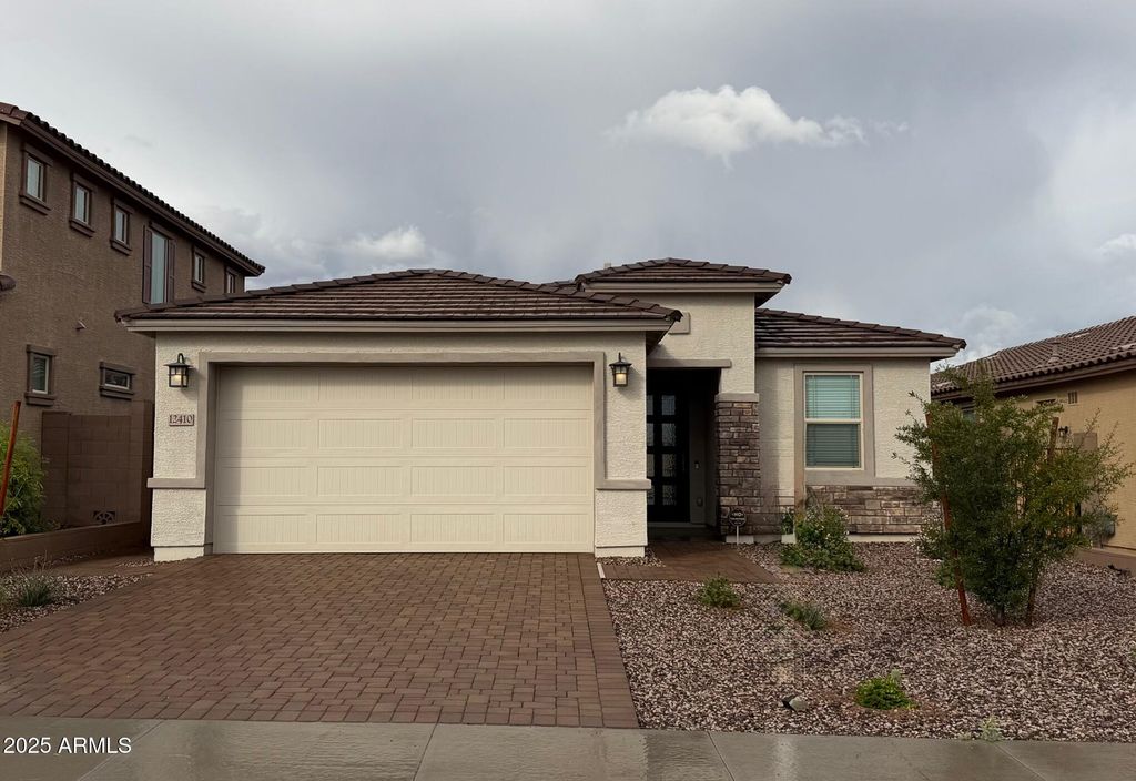 12410 W CASSIA Trail, Peoria, AZ 85383