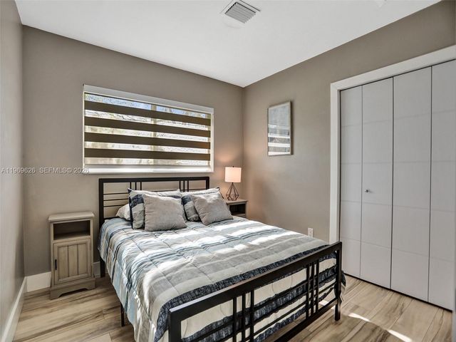 491 SE 23rd Ave 491, Pompano Beach, FL 33062