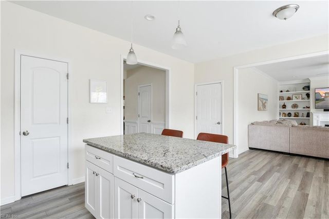 517 Dixie DR, Norfolk, VA 23505