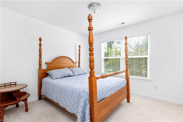 517 Dixie DR, Norfolk, VA 23505