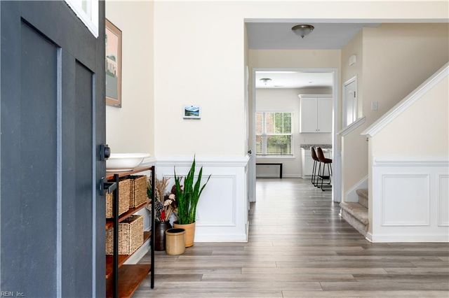 517 Dixie DR, Norfolk, VA 23505
