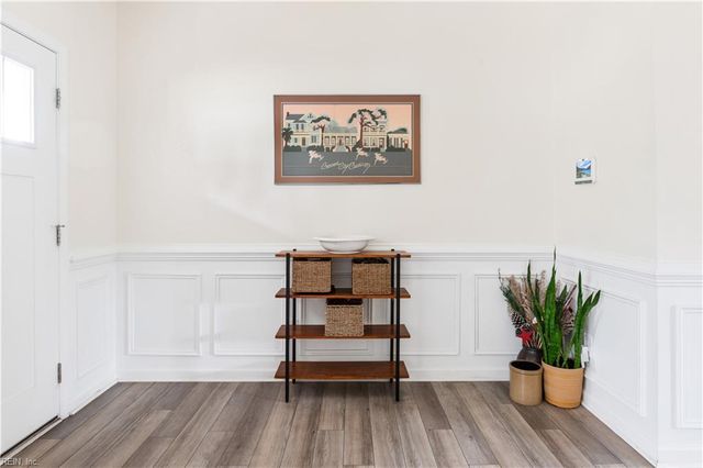 517 Dixie DR, Norfolk, VA 23505