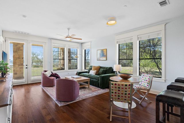 6608 Lantern View DR 102, Jonestown, TX 78645