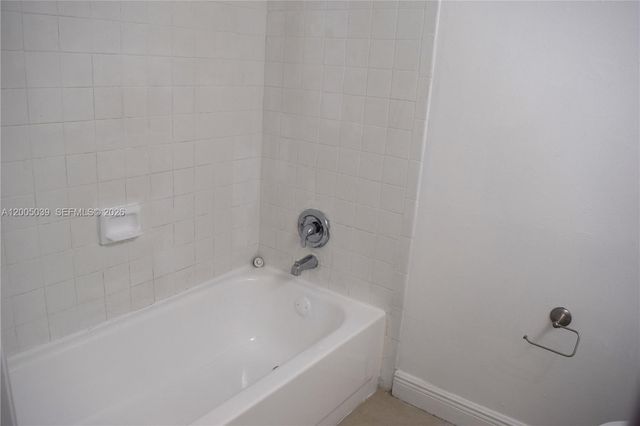 5628 Rock Island Rd 185, Tamarac, FL 33319