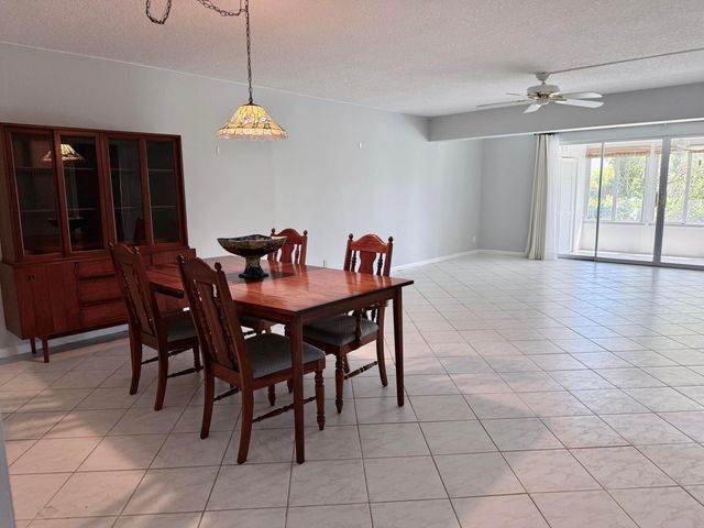 1860 NW 13th Street 104, Delray Beach, FL 33445
