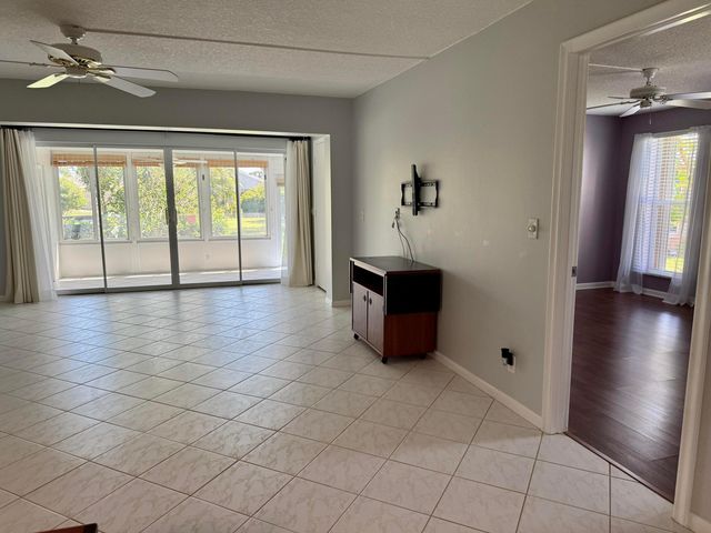 1860 NW 13th Street 104, Delray Beach, FL 33445