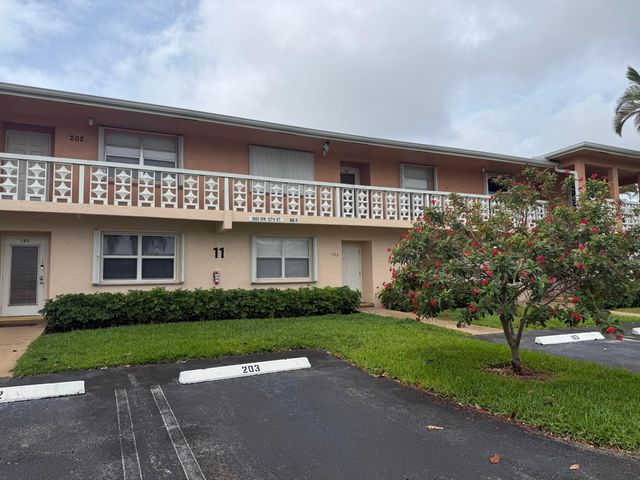 1860 NW 13th Street 104, Delray Beach, FL 33445